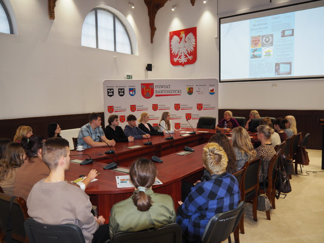 Podsumowanie Projektu „Akademia Demokracji”