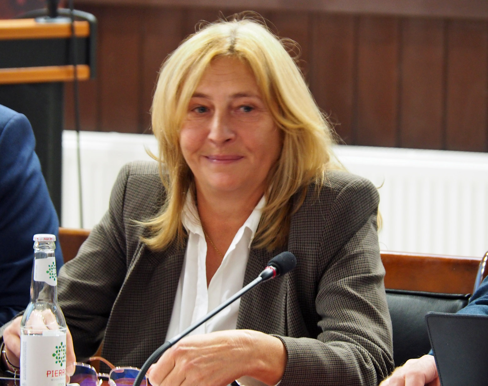 Nowa radna w Radzie Powiatu – Beata Jarzynka złożyła ślubowanie